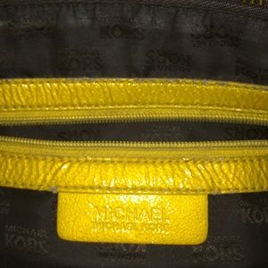 MICHAEL Michael Kors Bags - Michael Kohl’s brown med bag MICHAEL Michael Kors Bags - Michael Kohl’s brown med bag